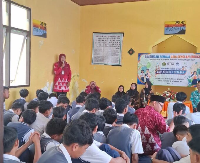 Bimbingan Remaja Usia Sekolah (BRUS)